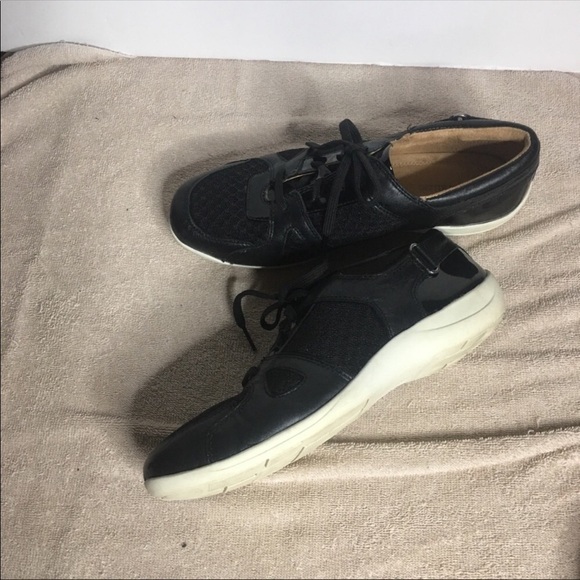 Gorgeous Naturalizer sneakers - Picture 6 of 7